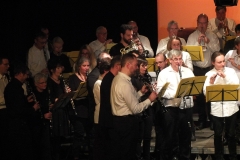 Nvel_an_2019_ensemble_087