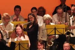 Nvel_an_2019_ensemble_094