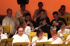 Nvel_an_2019_ensemble_110