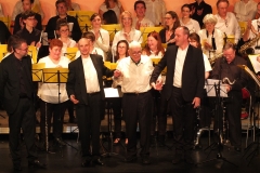 Nvel_an_2019_ensemble_117